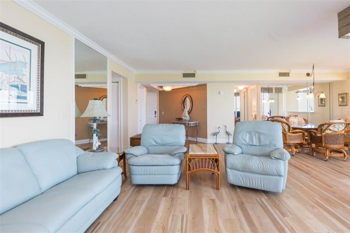 Image No.7-2 Bed Property for sale