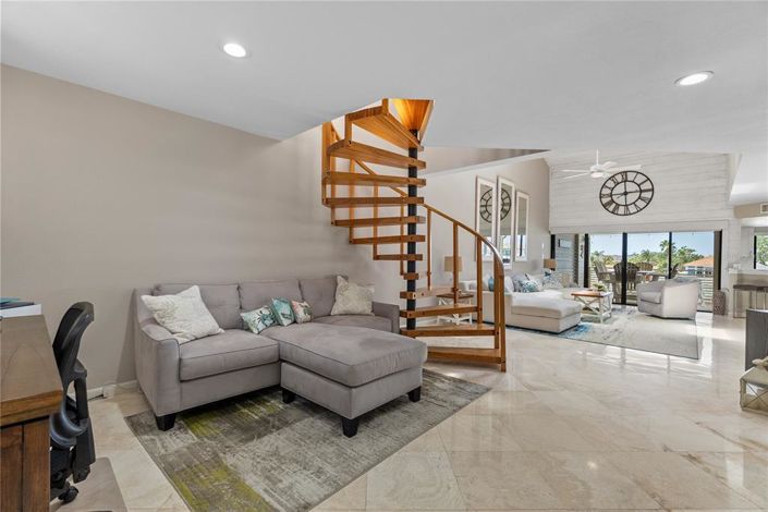 Image No.12-2 Bed Property for sale