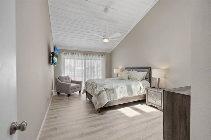 Image No.16-2 Bed Property for sale