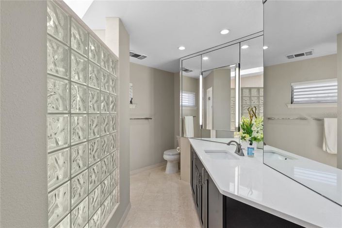 Image No.19-2 Bed Property for sale