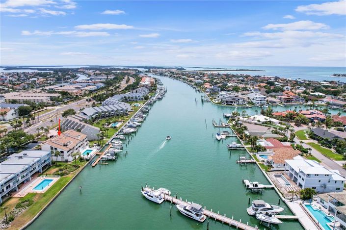 Image No.28-2 Bed Property for sale