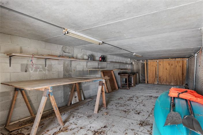 Image No.32-2 Bed Property for sale