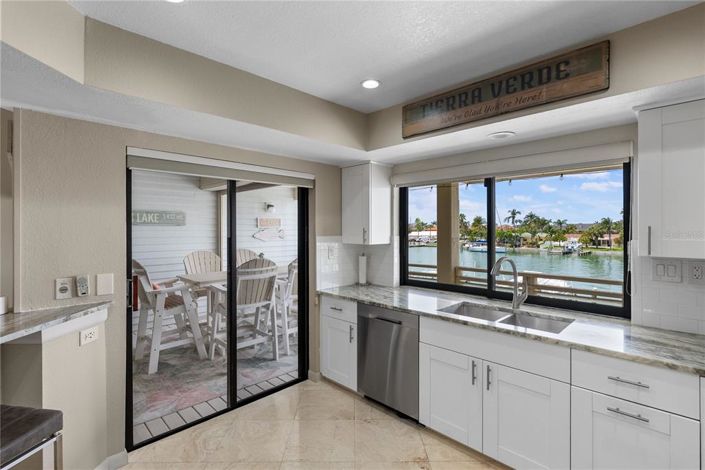 Image No.9-2 Bed Property for sale