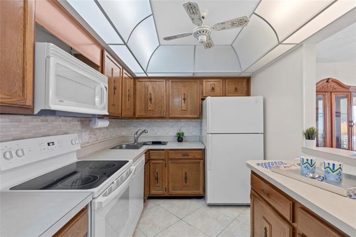 Image No.19-1 Bed Property for sale