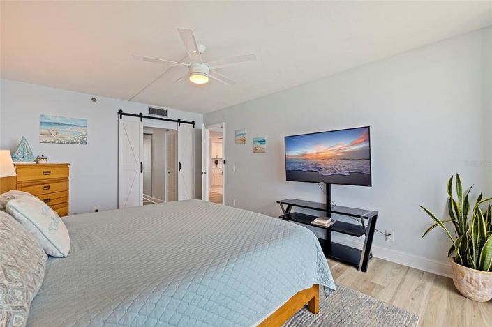 Image No.16-2 Bed Property for sale