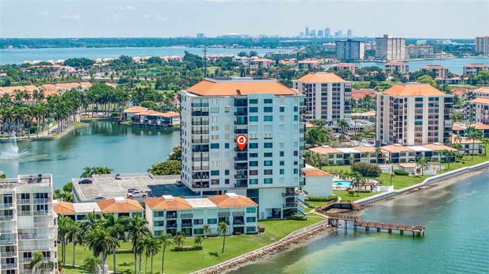 Image No.45-2 Bed Property for sale