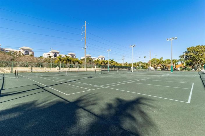 Image No.28-1 Bed Property for sale