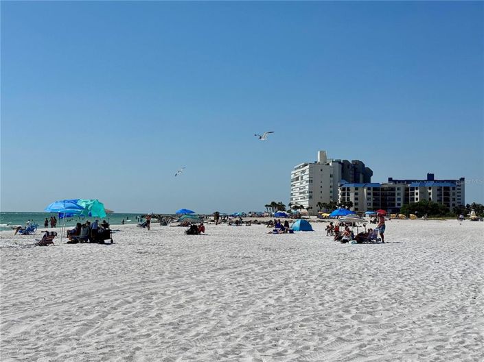 Image No.6-2 Bed Property for sale