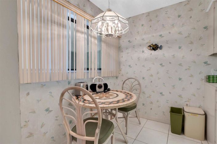 Image No.15-2 Bed Property for sale