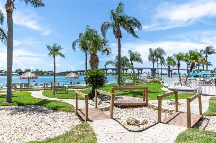 Image No.11-2 Bed Property for sale