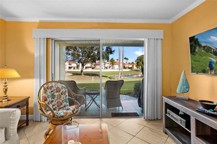 Image No.17-2 Bed Property for sale