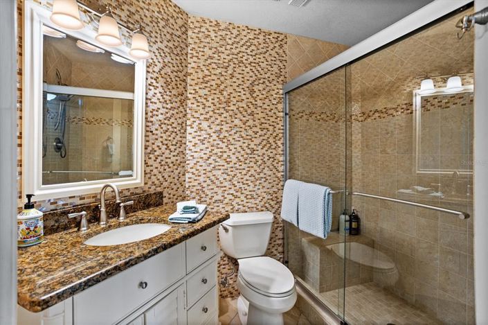 Image No.30-2 Bed Property for sale