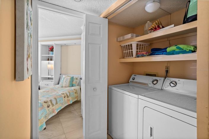 Image No.32-2 Bed Property for sale