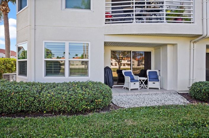 Image No.9-2 Bed Property for sale