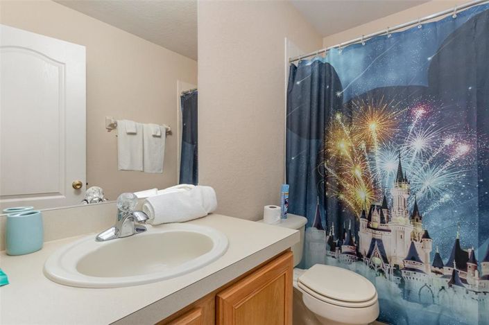 Image No.17-4 Bed Property for sale