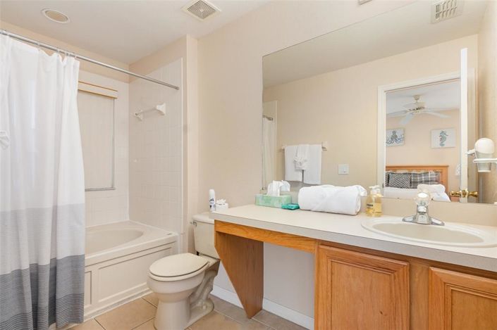 Image No.20-4 Bed Property for sale