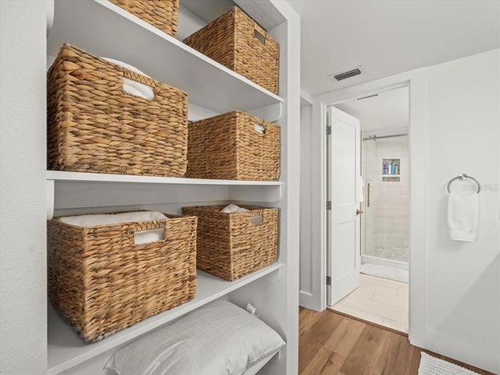 Image No.25-3 Bed Property for sale