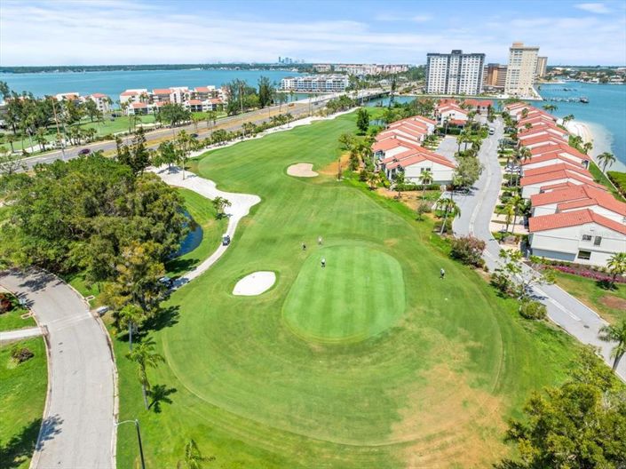 Image No.39-3 Bed Property for sale