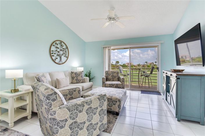 Image No.20-2 Bed Property for sale