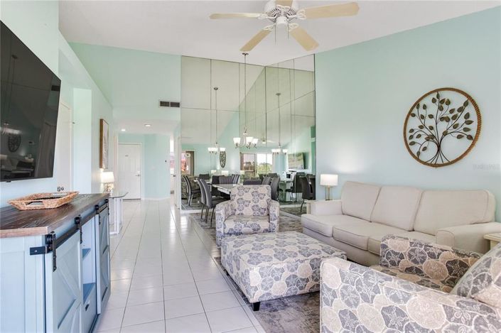 Image No.24-2 Bed Property for sale