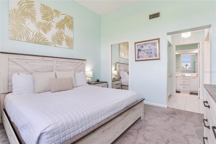 Image No.29-2 Bed Property for sale