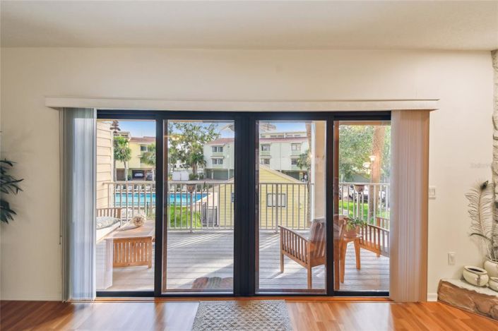 Image No.15-3 Bed Property for sale