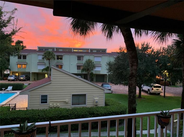 Image No.18-3 Bed Property for sale