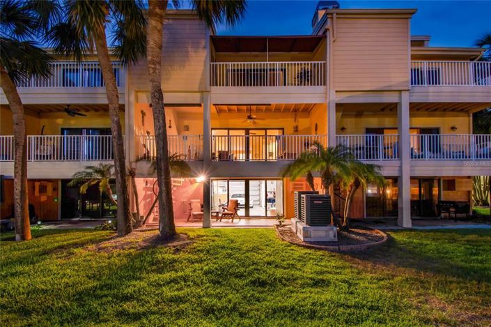 Image No.52-3 Bed Property for sale