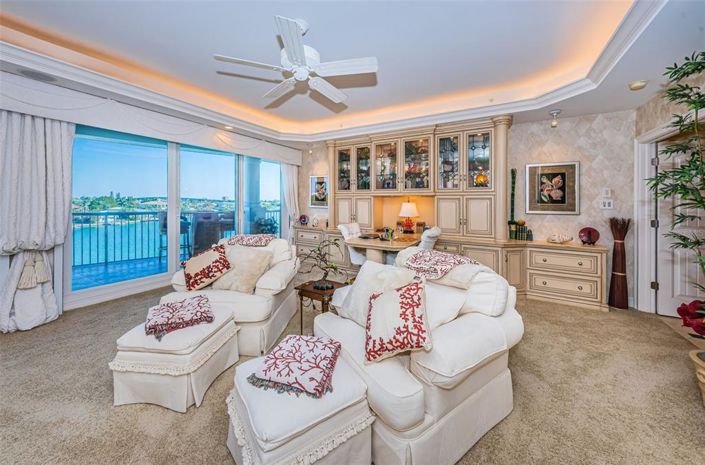 Image No.52-3 Bed Property for sale