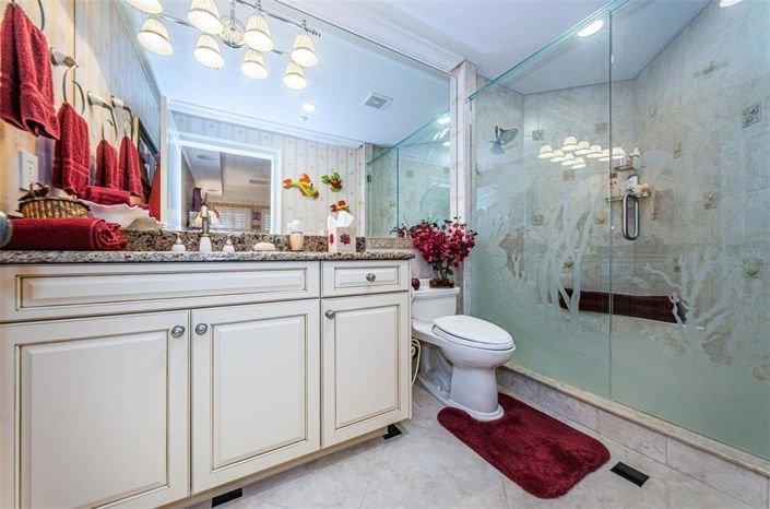 Image No.72-3 Bed Property for sale