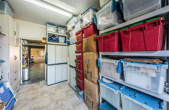 Image No.82-3 Bed Property for sale