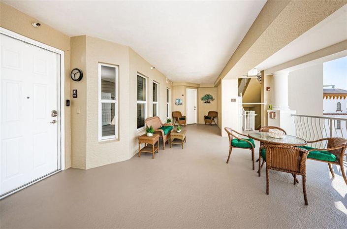 Image No.96-3 Bed Property for sale