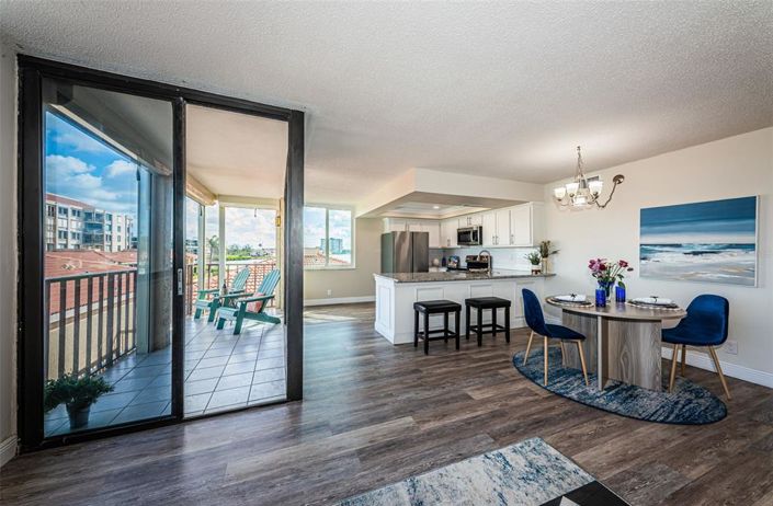 Image No.14-2 Bed Property for sale