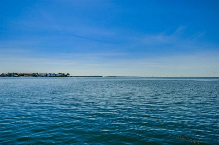 Image No.41-2 Bed Property for sale