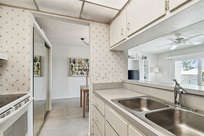 Image No.17-1 Bed Property for sale