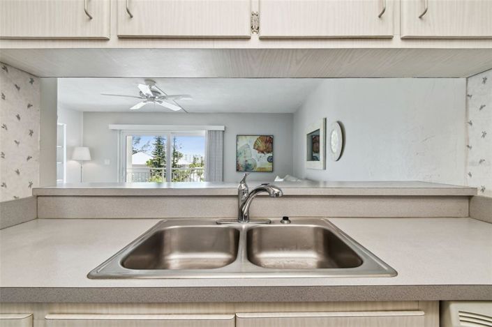 Image No.18-1 Bed Property for sale