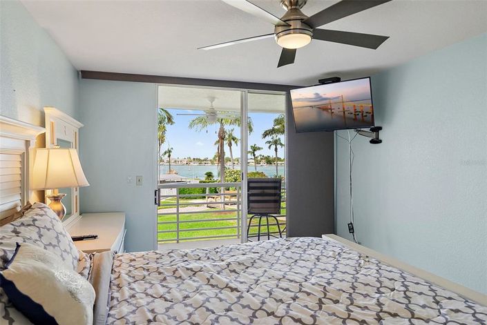 Image No.15-2 Bed Property for sale