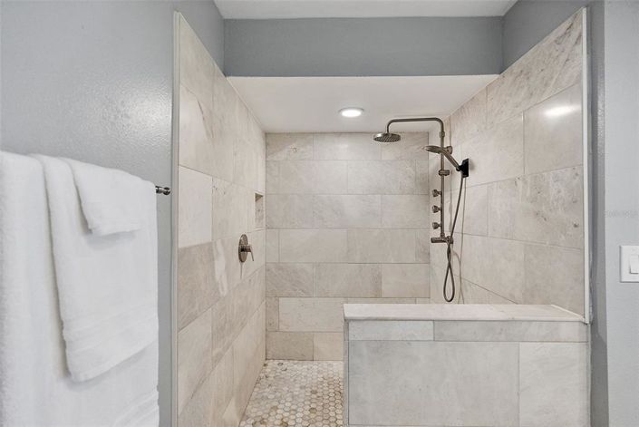 Image No.18-2 Bed Property for sale