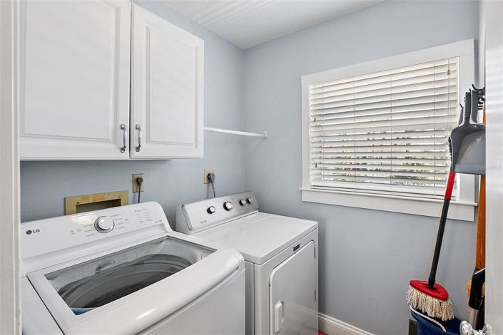 Image No.22-2 Bed Property for sale