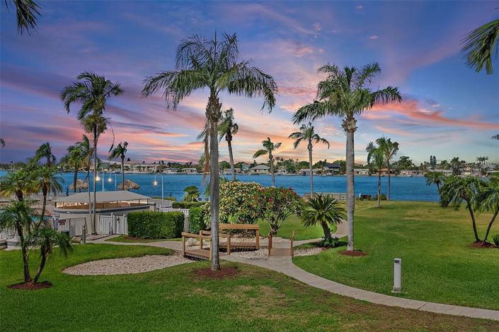 Image No.3-2 Bed Property for sale