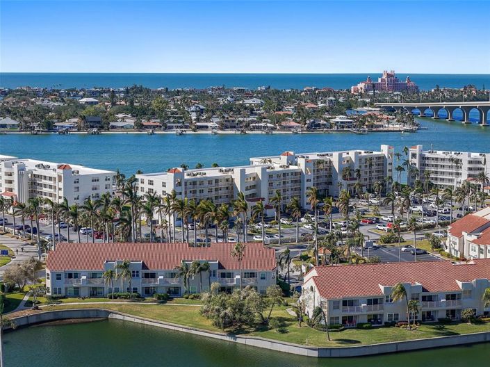 Image No.30-2 Bed Property for sale