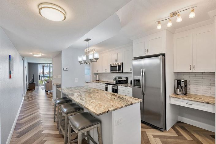 Image No.5-2 Bed Property for sale