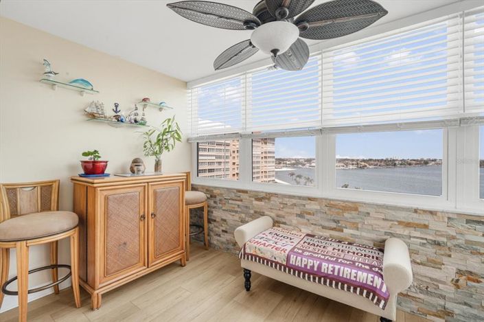 Image No.15-1 Bed Property for sale