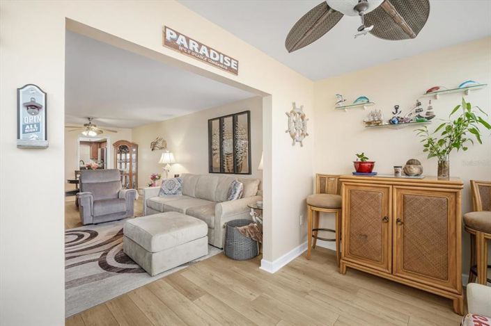 Image No.16-1 Bed Property for sale