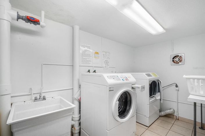 Image No.22-1 Bed Property for sale