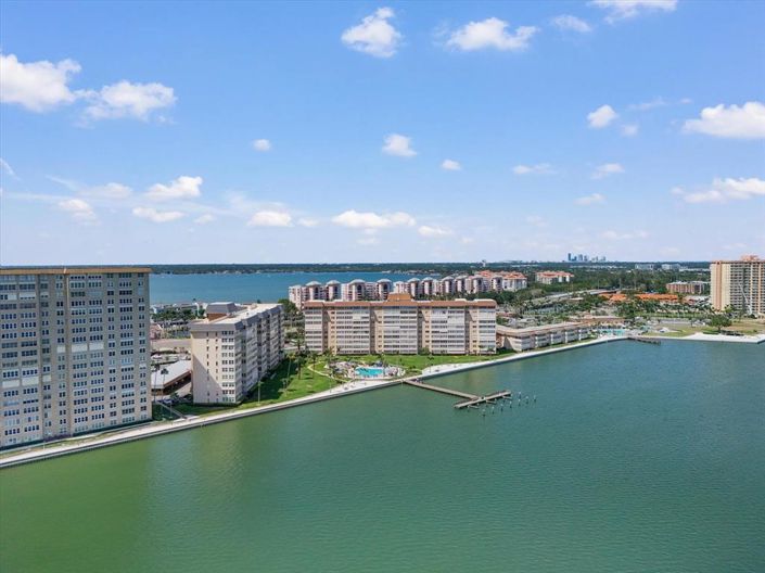 Image No.25-1 Bed Property for sale