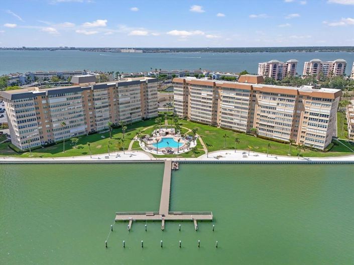 Image No.28-1 Bed Property for sale