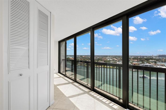 Image No.17-Propriété de 2 chambres à vendre à Floride