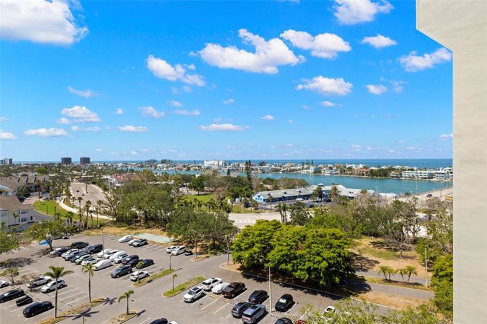 Image No.35-Propriété de 2 chambres à vendre à Floride