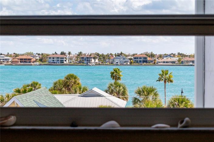 Image No.7-Propriété de 2 chambres à vendre à St. Pete Beach